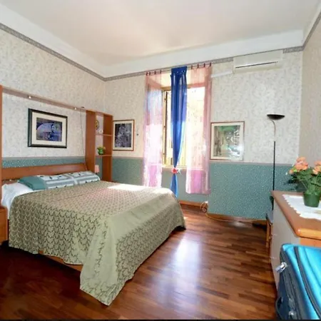 One Step From St. Peter Bed & Breakfast *
