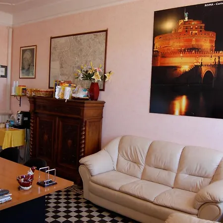 One Step From St. Peter Bed & Breakfast
